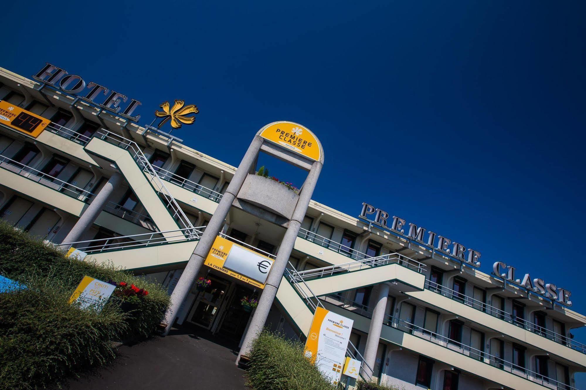 Première Classe Clermont Ferrand Nord Esterno foto