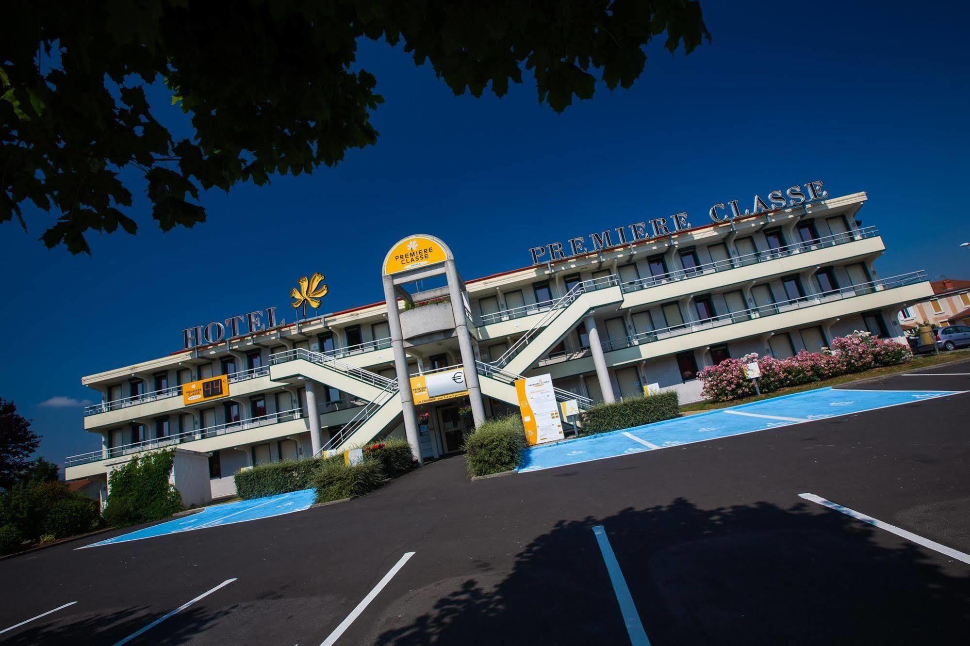 Première Classe Clermont Ferrand Nord Esterno foto